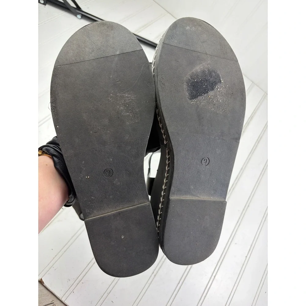 Maurices Vintage Y2K SuperCush Erin Whipstitch Wedges Women's Size 9